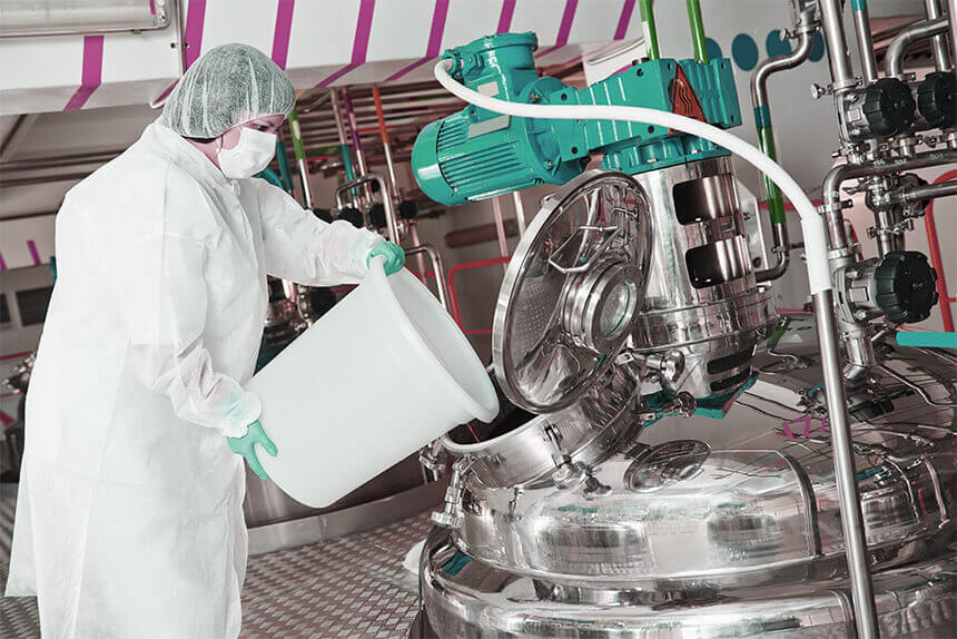 Zbiornik chemiczny ze stali nierdzewnej z osprzętem i pełną automatyką